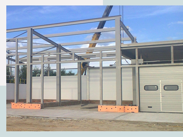 Строительство автосервисов от СтальСтрой-Мжд по цене 606 руб.