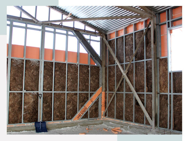 Утепленные ангары в Междуреченске