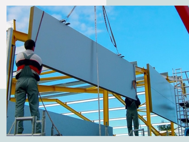 Монтаж сэндвич-панелей в Междуреченске от 606 руб.