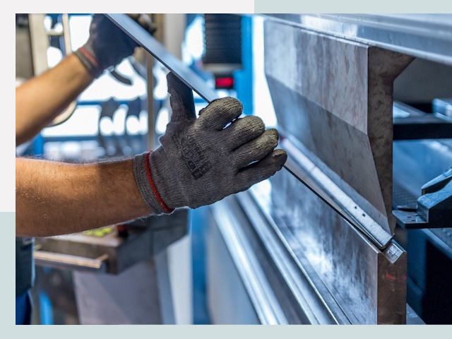 Гибка металла в Междуреченске